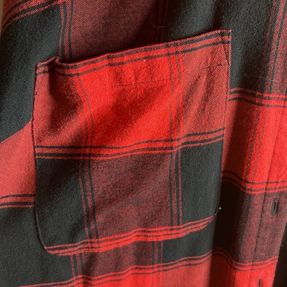 3X Women's Flannel Shirt Plaid Red Long Sleeve - Picture 2 of 9